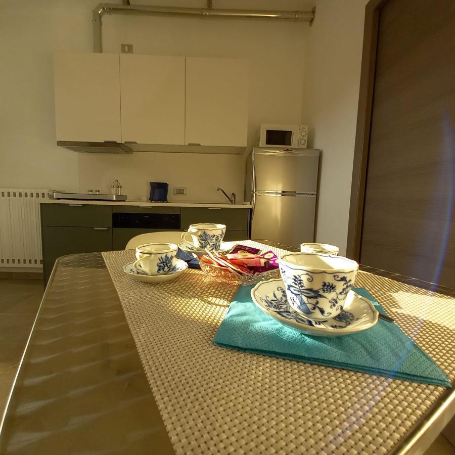 Villino Liber Hotel Milaan Buitenkant foto